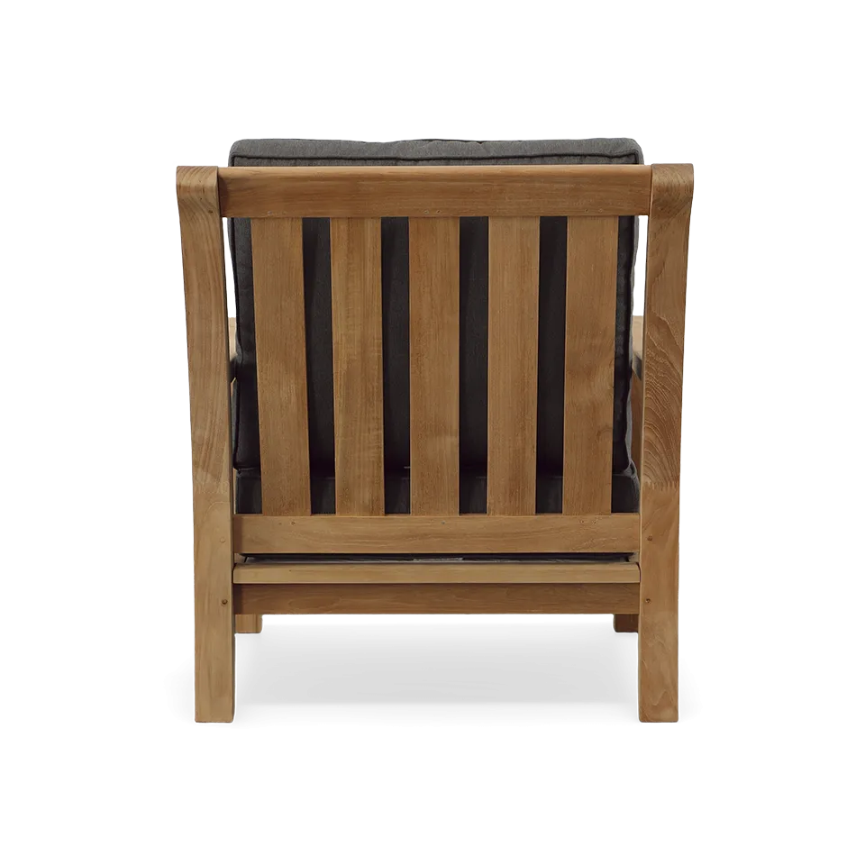 CHELSEA LOUNGE CHAIR