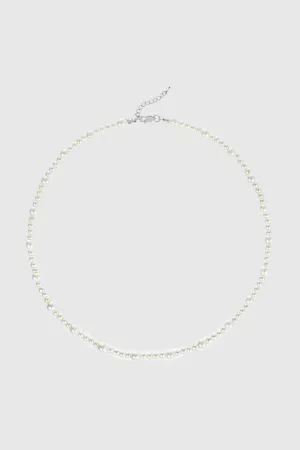 Delicate Wedding Pearl Necklace