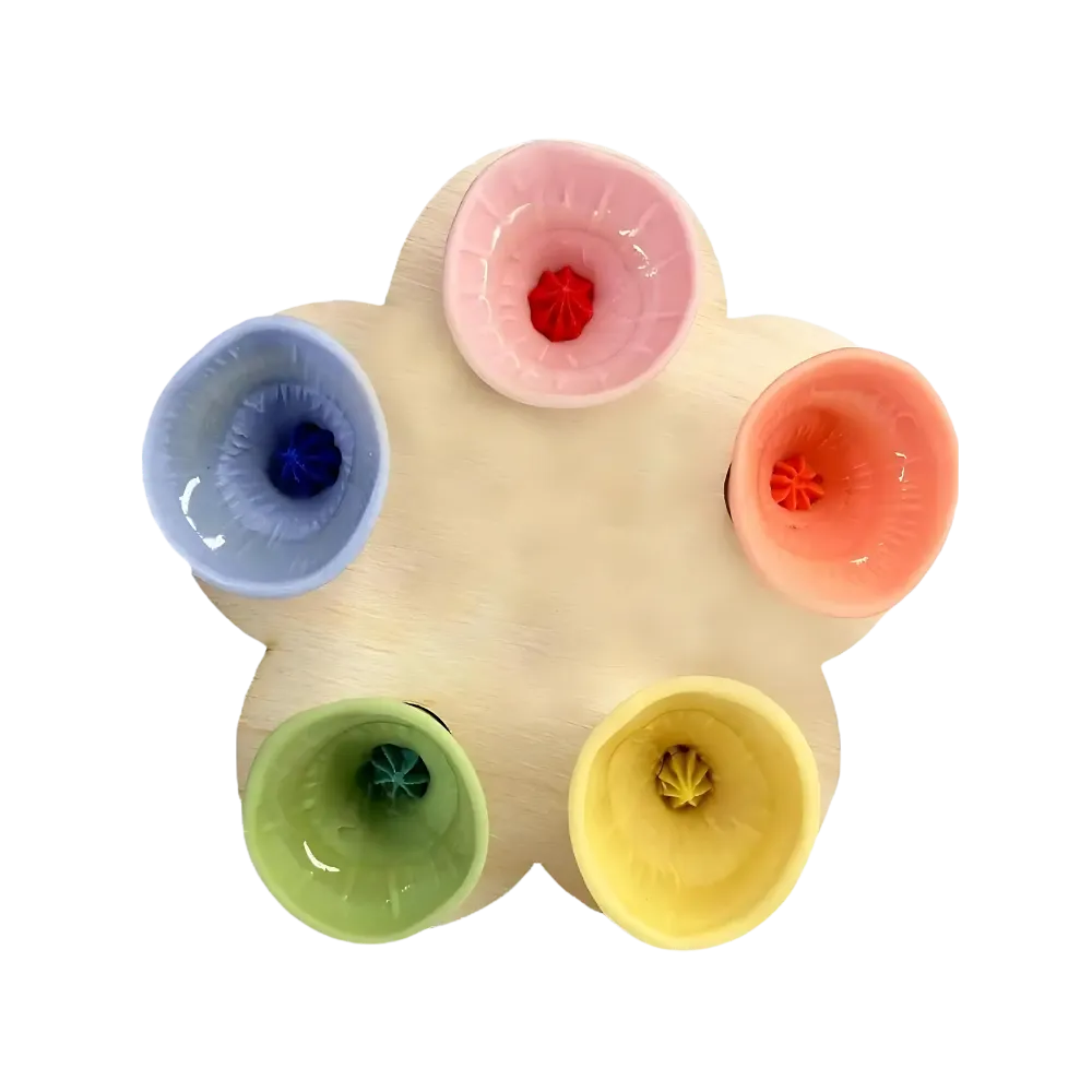 Discreet Attractive Color Bee Cup