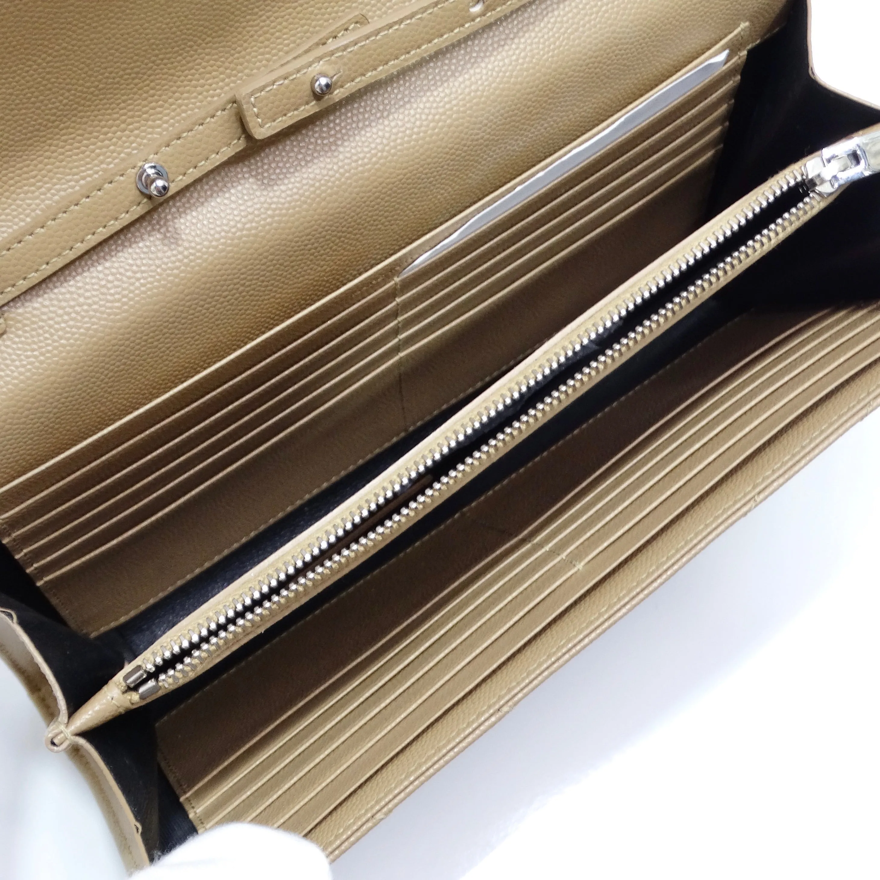 Saint Laurent Grain De Poudre Matelasse Chevron Quilted Chain Wallet