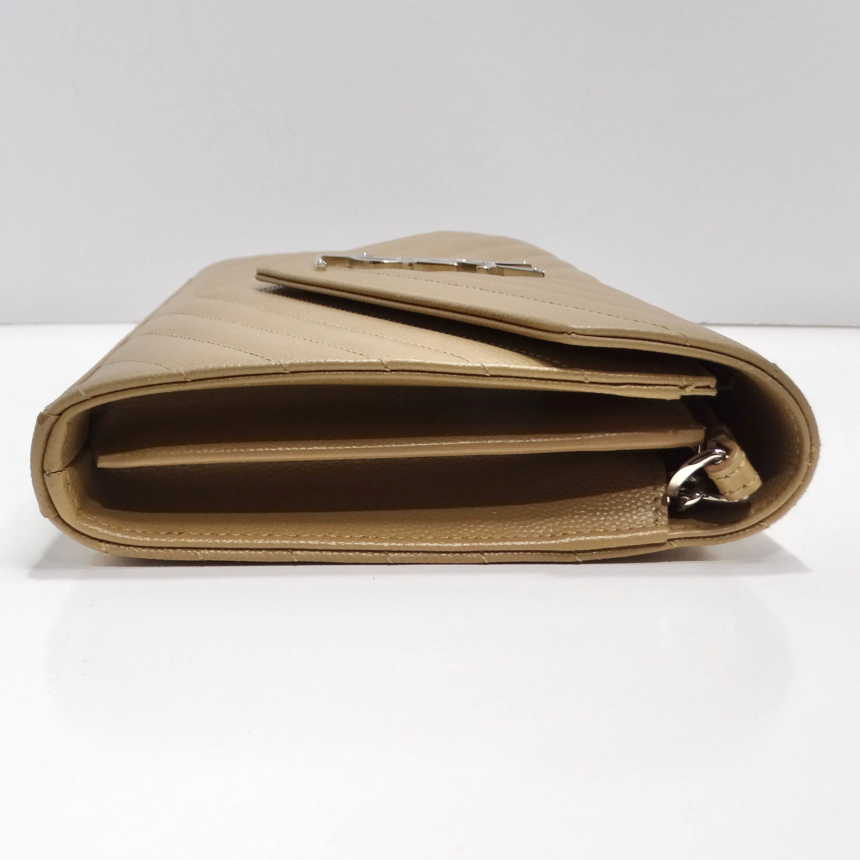 Saint Laurent Grain De Poudre Matelasse Chevron Quilted Chain Wallet