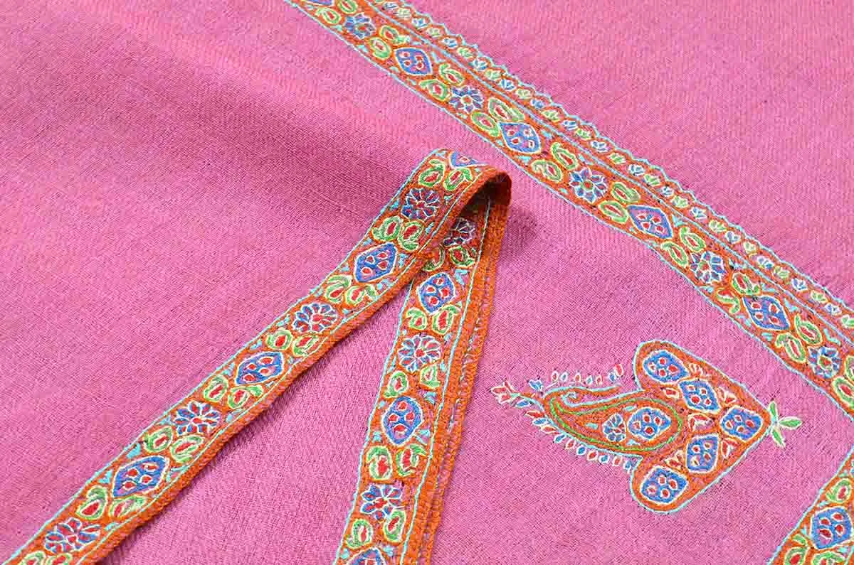small embroidery shawl - 4845
