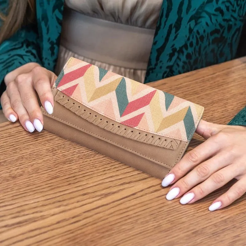 THE CLOWNFISH Ladyluxe Collection Printed Handicraft Fabric & Faux Leather Womens Wallet Clutch Ladies Purse with Multiple Card Slots (Cream-Wave Design)