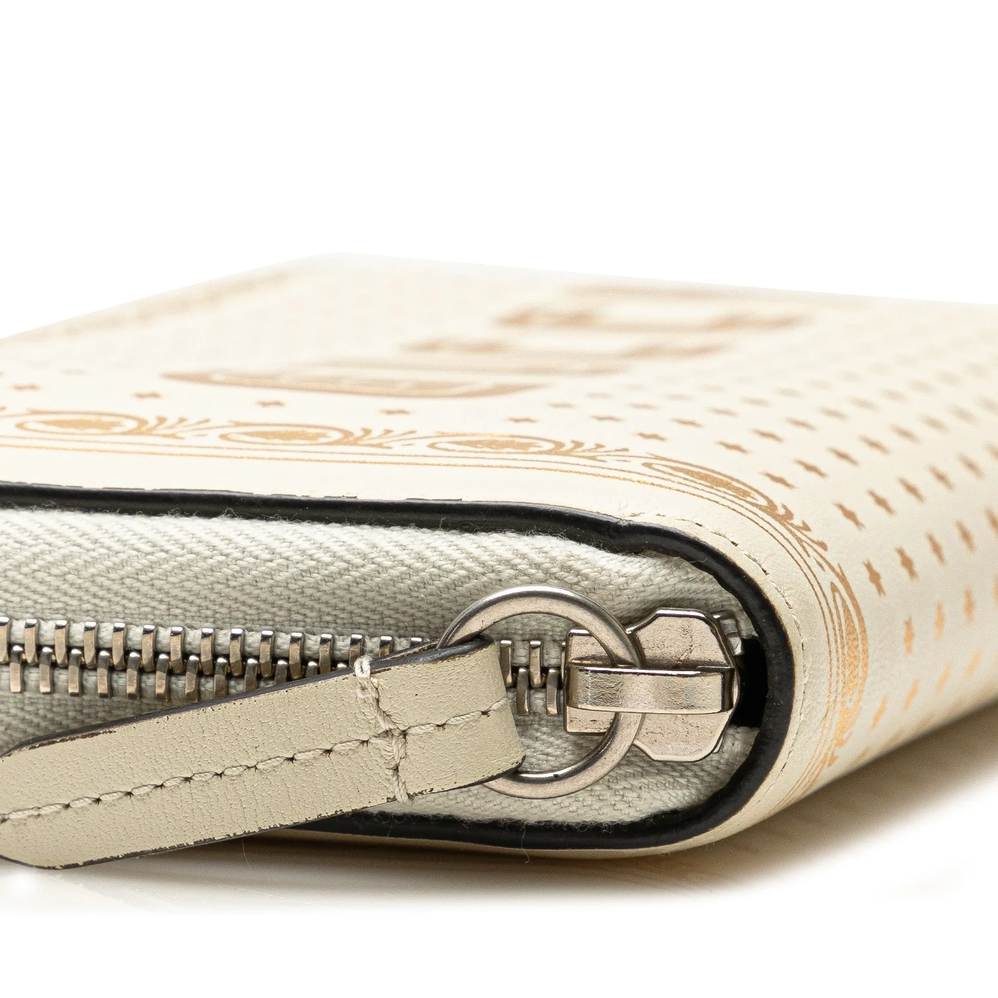 White Gucci Guccy Sega Zip Around Leather Long Wallet
